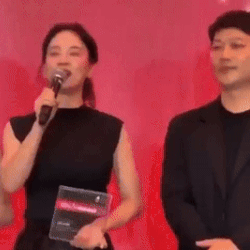 Popular photo full of fans’ love for Song Jihyo