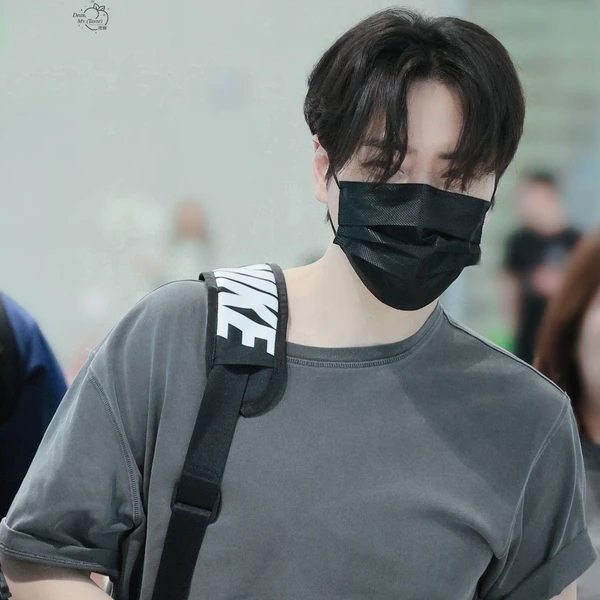 Popular photo full of fans’ love for Lee Joonhyuk