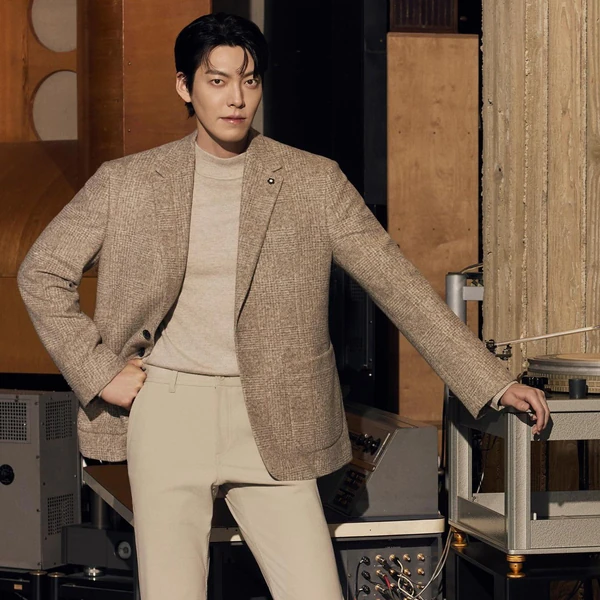 김우빈 팬심 가득한 인기 사진