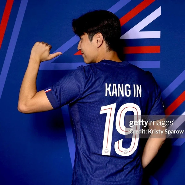 Popular profile image of Lee KangIn selected by vote