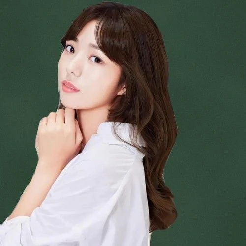 The most loved look of Chae Soobin today
