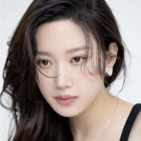 The most loved look of Mun Kayoung today