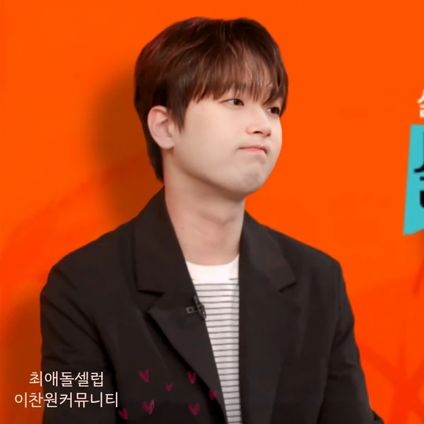 Popular photo full of fans’ love for Lee Chanwon