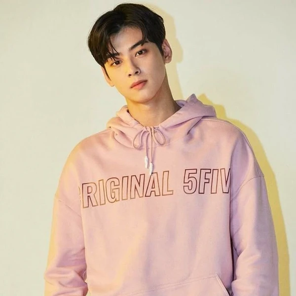 Top moment of Cha Eunwoo chosen by fans