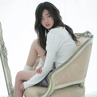 Popular photo full of fans’ love for Go Ara