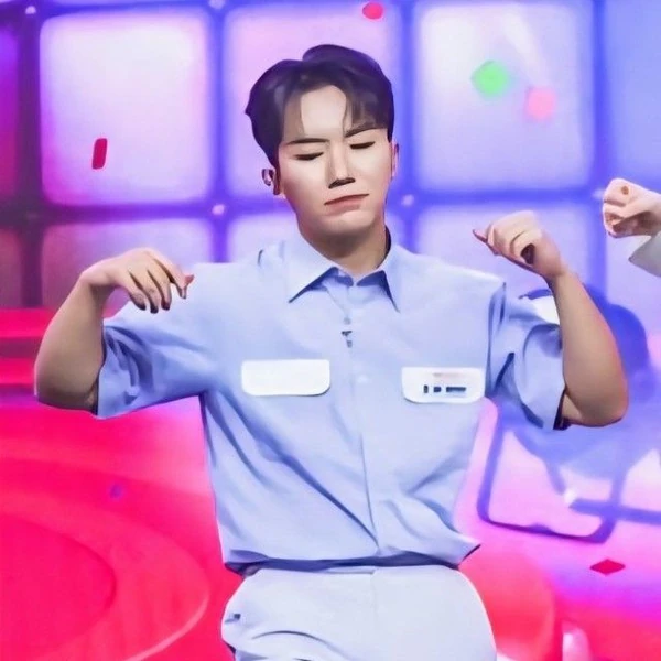 充滿粉絲愛的Nam Seungmin人氣照片