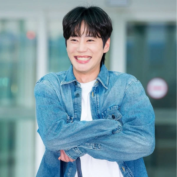 The most loved look of Lee Junyoung today