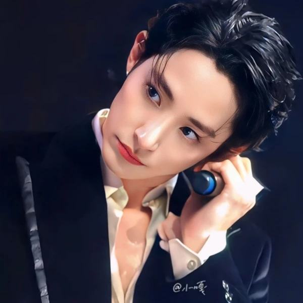Popular photo full of fans’ love for Lee Soohyuk