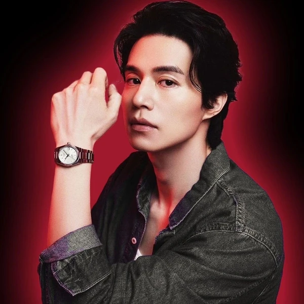 The most loved look of Lee Dongwook today