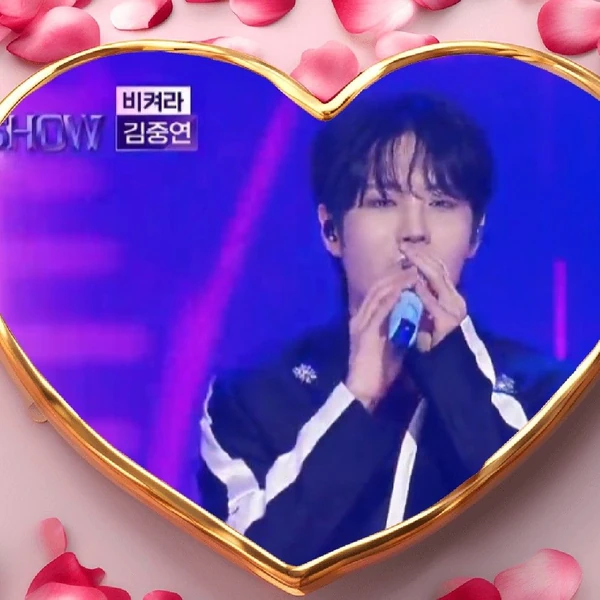 Popular photo full of fans’ love for Kim Jungyeon