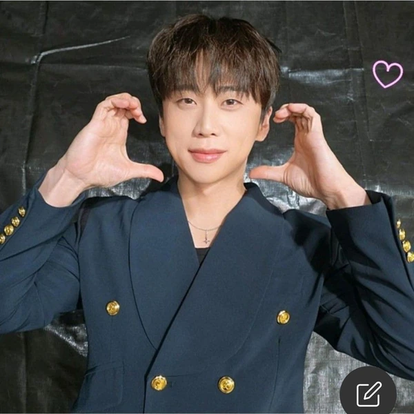 The most loved look of Namgung Jin today
