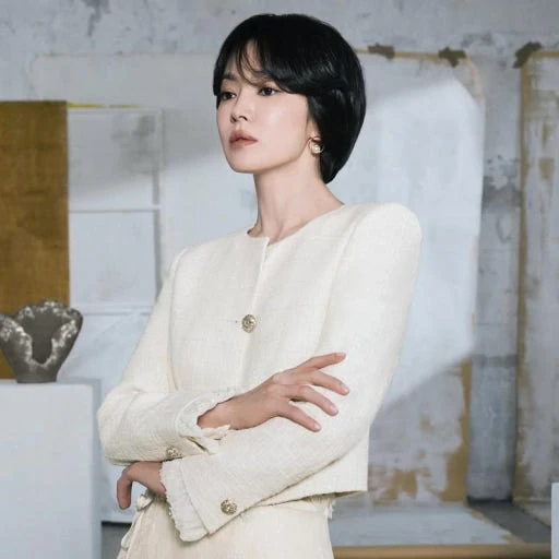 Popular photo full of fans’ love for Song Hyekyo