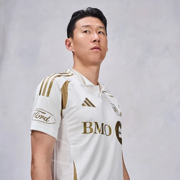 Top moment of Son Heungmin chosen by fans