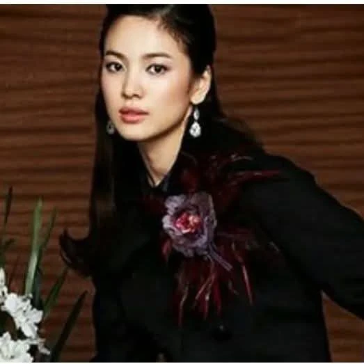 The most loved look of Song Hyekyo today