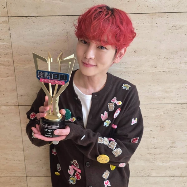 The most loved look of Key today