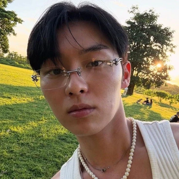 The most loved look of Choi Hyunwook today