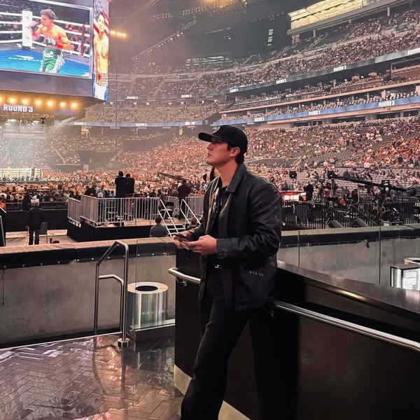 Popular photo full of fans’ love for So Jisub