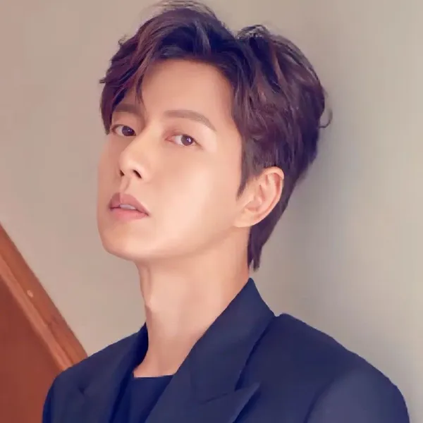 Popular photo full of fans’ love for Park Haejin