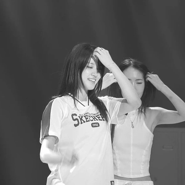The most loved look of Park Eunbin today