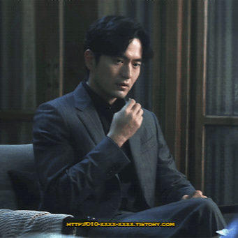 Popular photo full of fans’ love for Lee Jinwook