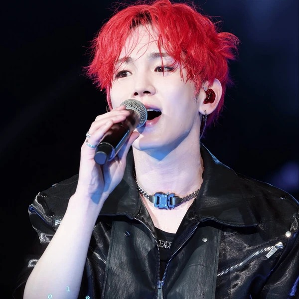 The most loved look of Key today