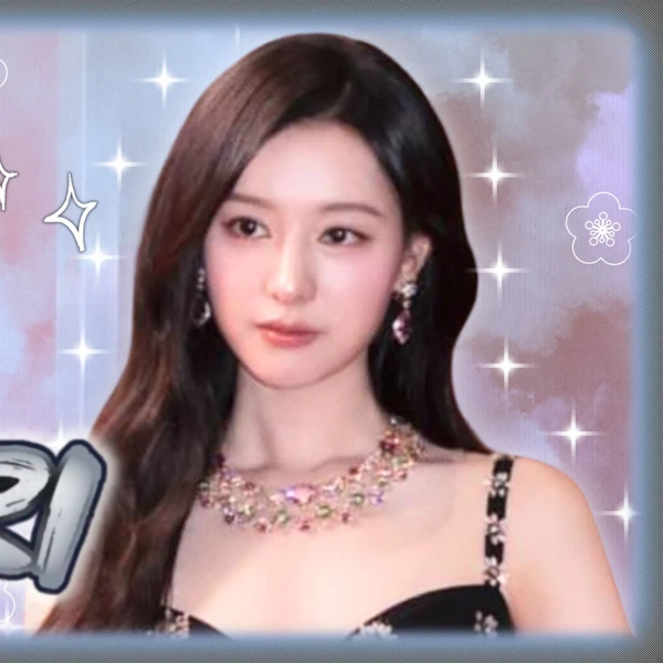 The most loved look of Kim Jiwon today