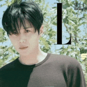 Popular photo full of fans’ love for Kim Seonho