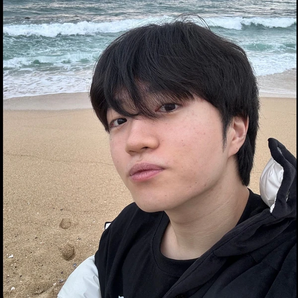 Popular profile photo of Keria loved by fans