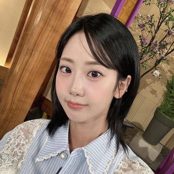 Popular photo full of fans’ love for Kang Hyeyeon