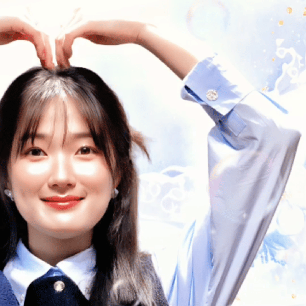 The most loved look of Kim Hyeyoon today