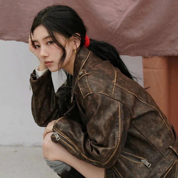 Popular photo full of fans’ love for Bae Suzy