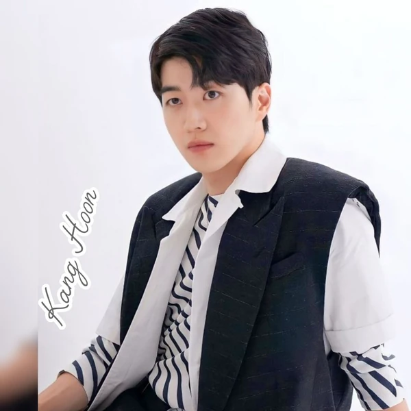 The most loved look of Kang Hoon today