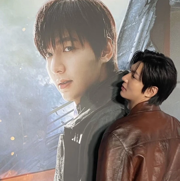 Foto populer Lee Minho yang penuh cinta dari penggemar