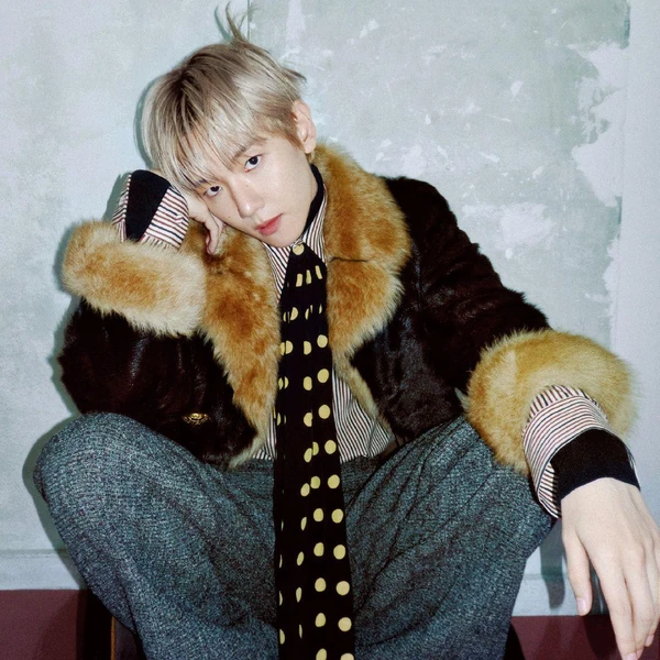 Popular photo full of fans’ love for Yoon Soyang
