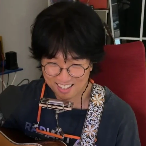 The most loved look of Bak Changgeun today