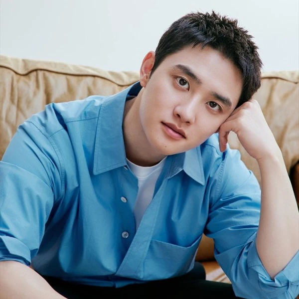 Foto populer Doh Kyungsoo (D.O.) yang penuh cinta dari penggemar