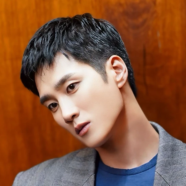 Popular photo full of fans’ love for Ahn Bohyun