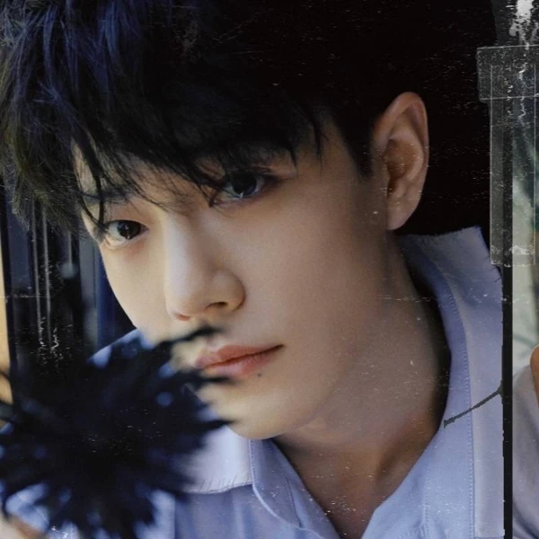 The most loved look of Xiao Zhan today