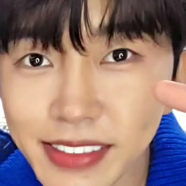 Penampilan Lim Youngwoong yang paling disukai hari ini