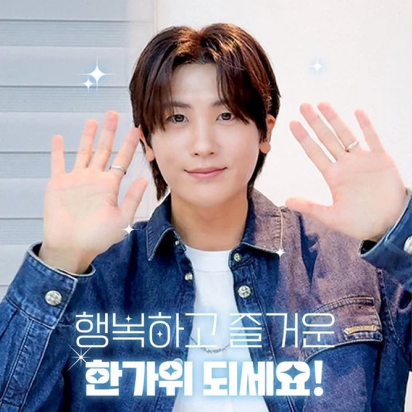 Today’s standout profile photo of Park Hyungsik on Choeaedol Celeb