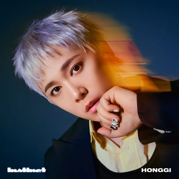 Popular photo full of fans’ love for Lee Honggi