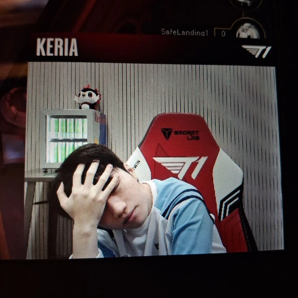 Popular profile image of Keria selected by vote