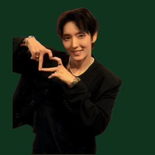 Popular photo full of fans’ love for Lee Joongi