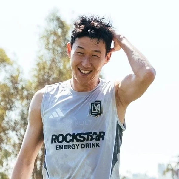Popular profile image of Son Heungmin selected by vote
