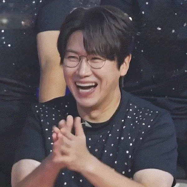 The most loved look of Chungil today