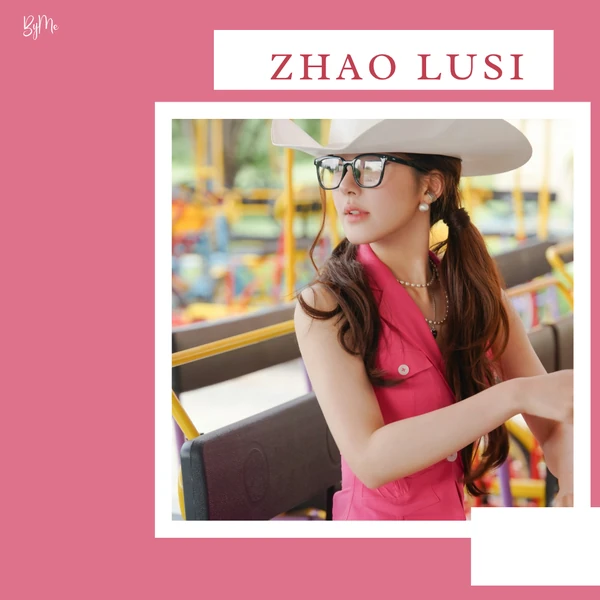The most loved look of Zhao Lusi today