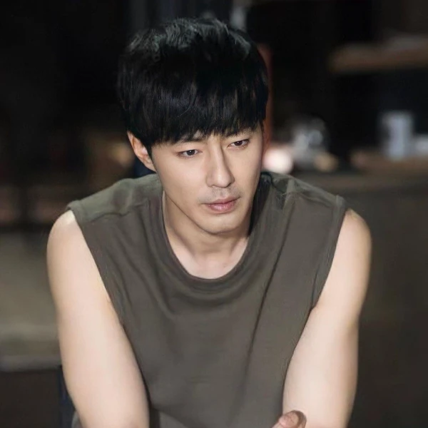 Popular photo full of fans’ love for Jo Insung