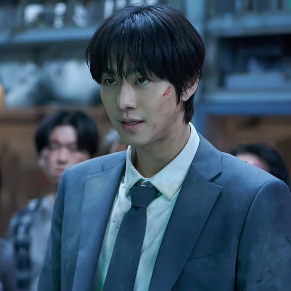 Popular photo full of fans’ love for Ahn Hyoseop