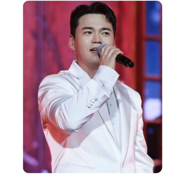 The most loved look of Lee Jung today