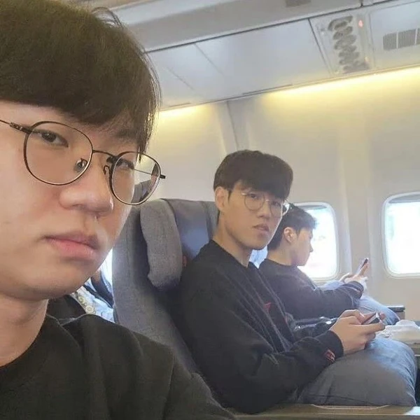 투표로 선정된 도란의 인기 프로필 이미지